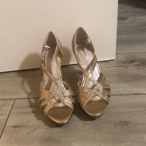 Gold glitter shoes